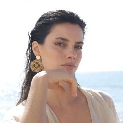 Boucles d'oreilles femme pendantes santibÉ ysé métal doré et perles mini esp-gris-bo - pendantes - edora - 1