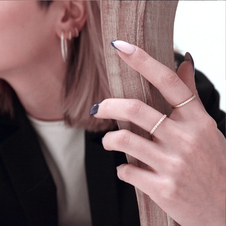 Bague femme alliance plaque or jaune et oxydes – bagues de mariage