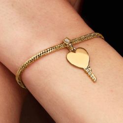 Pendentif femme PANDORA Clé Cœur Gravable Doré 364353C01