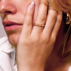 Bague femme alliance EDORA OR 18 carats rouge serti pavé diamants EDO3850004