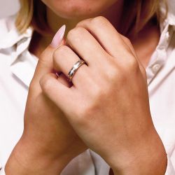 Bague mixte alliance EDORA OR 18 carats gris serti grain diamant EDO2779015