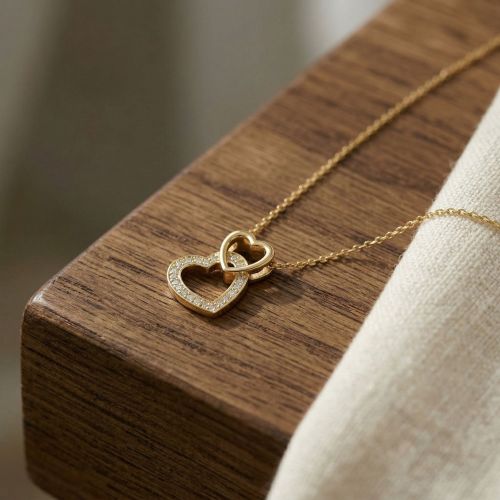 Collier Femme Coeur PLAQUE OR Jaune et Oxydes