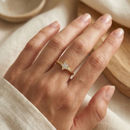 Bague Femme Etoile EDORA PLAQUE OR et Oxydes 
