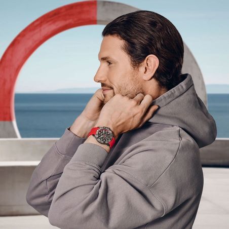 Montre Homme Chronographe Quartz WENGER Seaforce Silicone Rouge 01.0643.128
