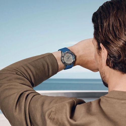 Montre Homme Quartz WENGER Seaforce Silicone Bleu 01.0641.142
