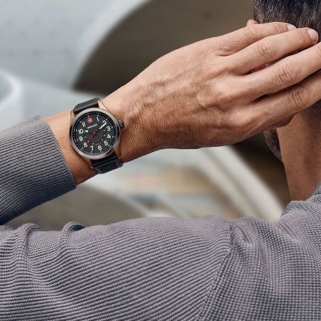 Montre Homme Quartz WENGER Terragraph Silicone Noir 01.0541.124