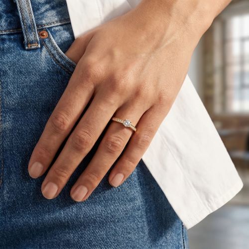 Bague Femme Solitaire Accompagné EDORA OR 9 Caratss Jaune et diamant 0,35 ct EDOB2/468.30.J.5.9