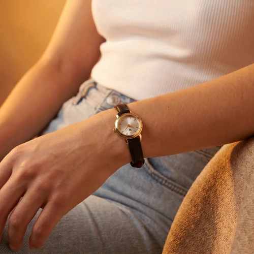Montre Femme LIP Henriette Cuir Noir 671618