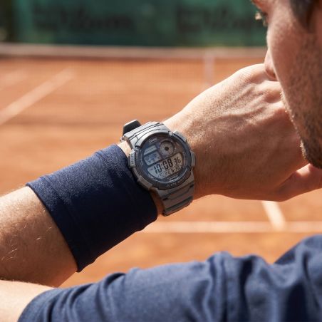 Montre Homme CASIO Collection World Time Gris AE-1000W-8AVEF