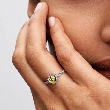 Bague Femme PANDORA Cœur Surélevé Jaune Scintillant 198421C06
