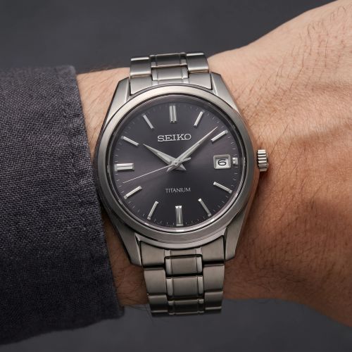 Montre Homme SEIKO CLASSIQUE Quartz 3 aiguilles SUR373P1