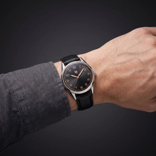 Montre Homme LIP Manufacture Annapurna 39mm Automatique Cadran Noir 676010
