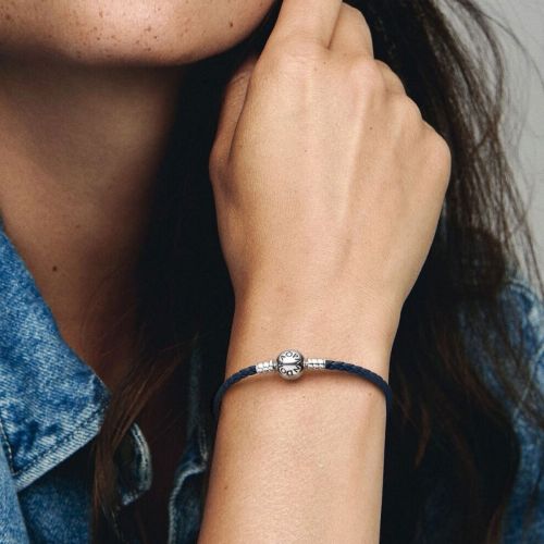 Bracelet Femme PANDORA Moments Cuir Tressé Bleu Fermoir Rond 592790C01