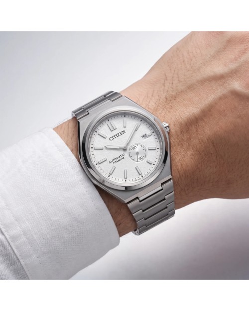 Montre Homme CITIZEN Super Titanium Automatique Verre Saphir Octogonal NJ0180-80A