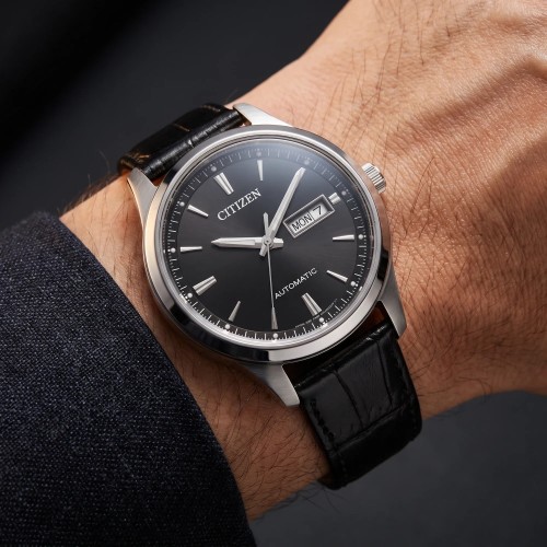 Montre Homme CITIZEN Mecha Gents Automatique Open Heart Cadran Noir NY4058-01EC