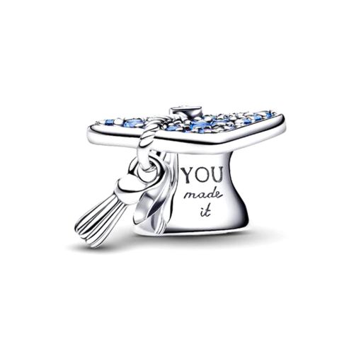 Charm Femme PANDORA Chapeau de DiplÃ´mÃ© 2026 Bleu Scintillant 794461C01