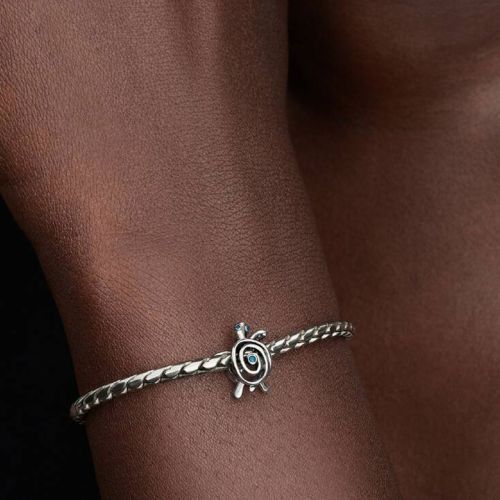 Charm Femme PANDORA Tortue de Mer AjourÃ©e Argent 794697C01