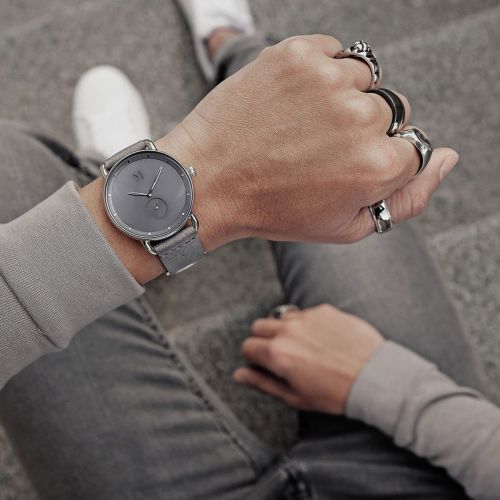 Montre Homme Quartz MVMT Revolver Cuir Gris D-MR01-SGR