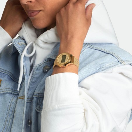 Montre digitale casio vintage round acier doré  – montres femme