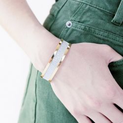 Bracelet femme manchette phebus acier doré et glitter blanc - bracelets-femme - edora - 2