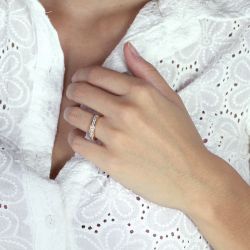 Bague femme alliance serti rail or 750/1000 jaune et diamants - alliances - edora - 2