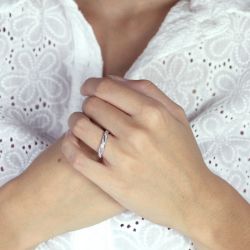 Bague femme alliance or 375/1000 blanc et diamants - alliances - edora - 2