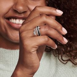 Bague femme taille 52 pandora me rÉsine faÇon Émail noire doré rose 14 carats - plus-de-bagues-femmes - edora - 1