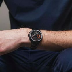 Montre homme pierre lannier copilote noir cadran noir bracelet acier noir 231j439 - montres-homme - edora - 1