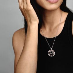Collier femme pandora signature pendentif cercles bicolores 389483c01 - colliers-femme - edora - 1
