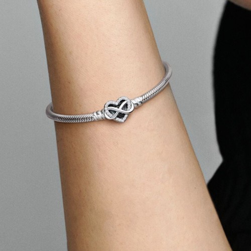 Bracelet Femme Pandora Moments Maille Serpent Fermoir Cœur Infini Scintillant 592645C01