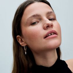 Mini charm femme pandora pendant dent de requin 763373c01 - charms - edora - 1