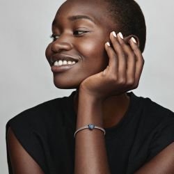 Charm femme pandora moments cœur rotatif bleu 792750c01 - charms - edora - 1