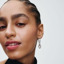 Charm femme pandora médaillon main de fatma 793411c01 - charms - edora - 1