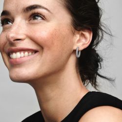 Boucles d'oreilles femme créoles pandora timeless simple rang pavées 292624c01 - boucles-d-oreilles-femme - edora - 3