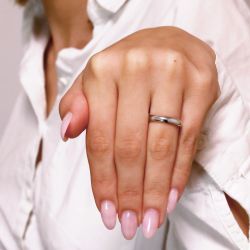 Bague mixte alliance edora or 750/1000 blanc demi-jonc bombé confort edo1111355 - bagues - edora - 1