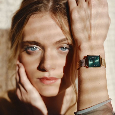 Montre femme amalys suzette acier doré – analogiques