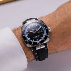 Montre homme automatique herbelin newport cuir et tissu bleu 1774an154 - analogiques - edora - 1