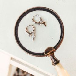 Boucles d'oreilles femme créoles zag lucky acier argenté sec9455-00wht - creoles - edora - 3